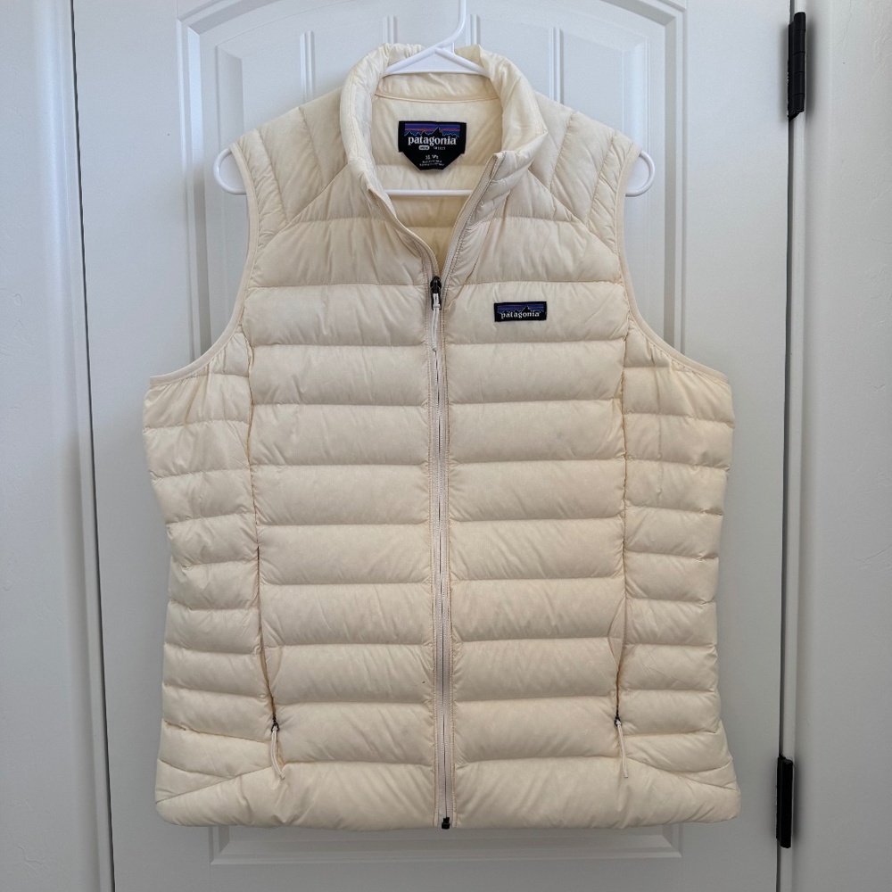 Patagonia / Down Sweater Vest / Wool White / XL